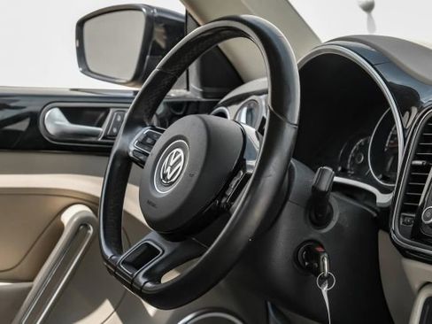 Used 2014 Volkswagen Beetle 1.8T image 17