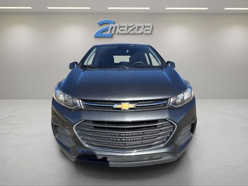 Used 2020 Chevrolet Trax LS w/ Tint and Cruise Package image 8