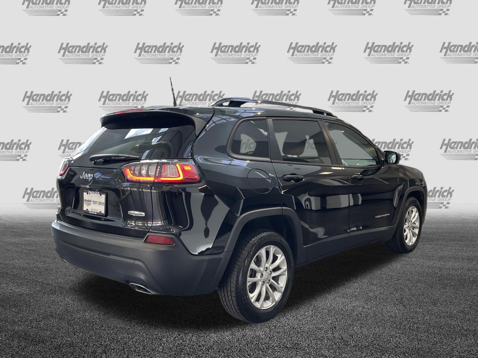 Used 2022 Jeep Cherokee Latitude Lux w/ Sun & Sound Group FWD image 10