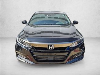 Used 2018 Honda Accord Sport video 2