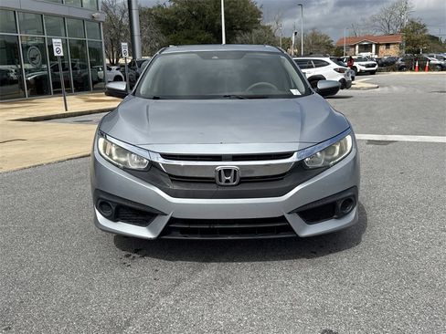Used 2016 Honda Civic EX image 4