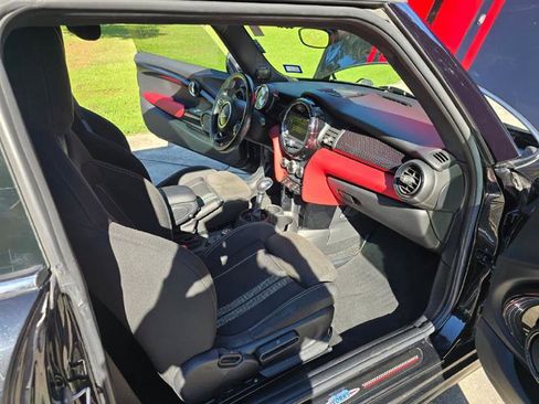 Used 2018 MINI Cooper John Cooper Works image 26