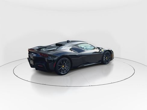 Used 2021 Ferrari SF90 Stradale AWD/4WD image 8