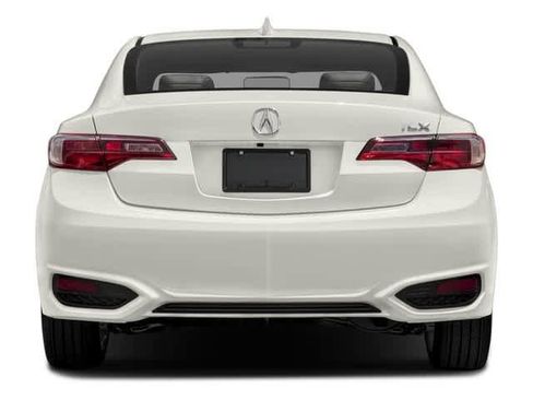 Used 2017 Acura ILX image 5