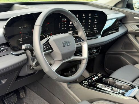 Certified 2025 Audi Q6 e-tron Premium Plus w/ Premium Plus image 25