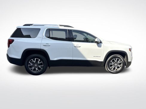 Used 2023 GMC Acadia SLE w/ Driver Convenience Package image 7