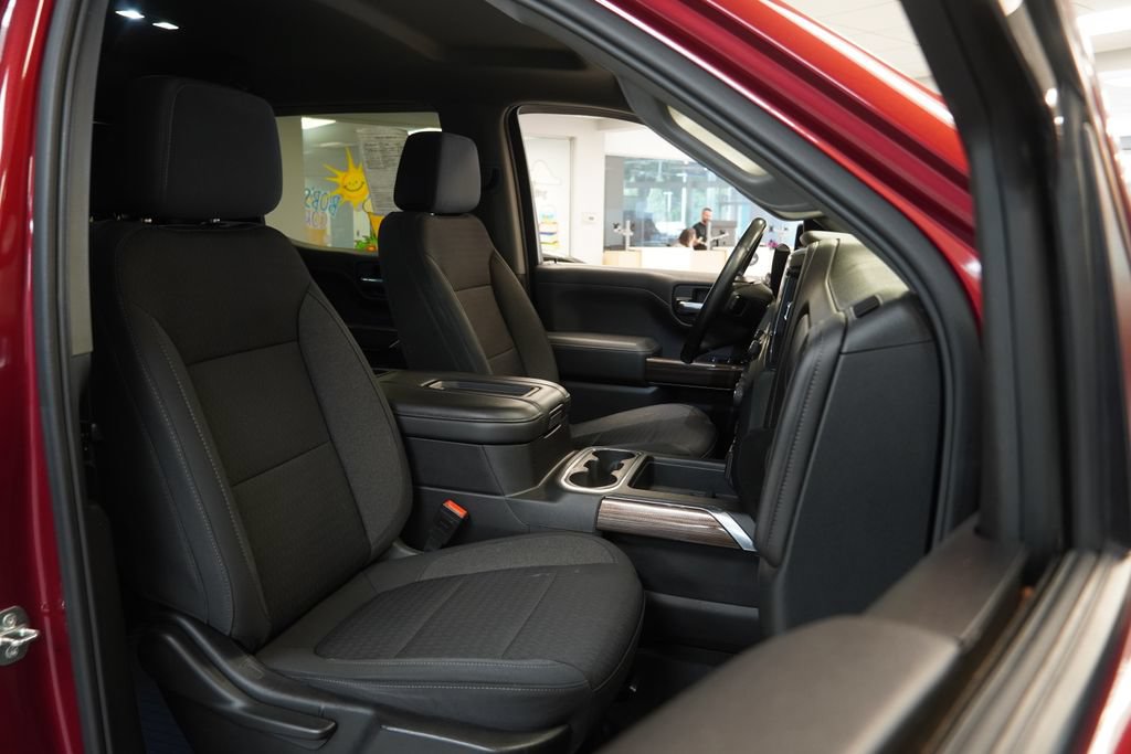 Used 2020 Chevrolet Silverado 1500 LT Trail Boss AWD/4WD image 35