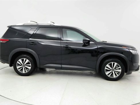 Used 2024 Nissan Pathfinder SL w/ Cargo Package FWD image 6