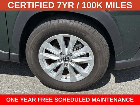 Used 2023 Toyota Corolla Cross LE w/ Moonroof Package FWD image 4