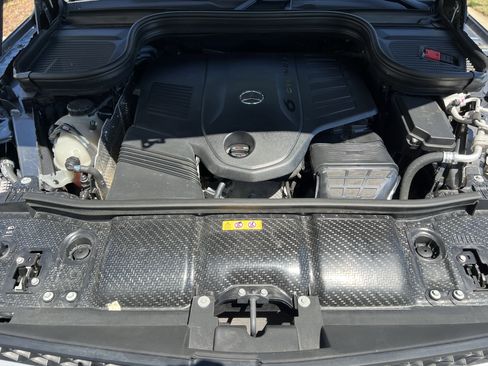 Certified 2023 Mercedes-Benz GLS 450 4MATIC image 36