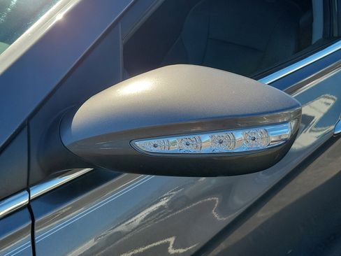 Used 2011 Hyundai Sonata Limited w/ Navigation Pkg 5 image 11