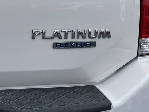 Used 2011 Nissan Armada Platinum w/ 2nd Row Captain Seat Pkg image 12