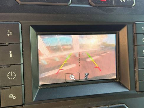 Used 2018 Ford F150 XL w/ Equipment Group 101A Mid image 17