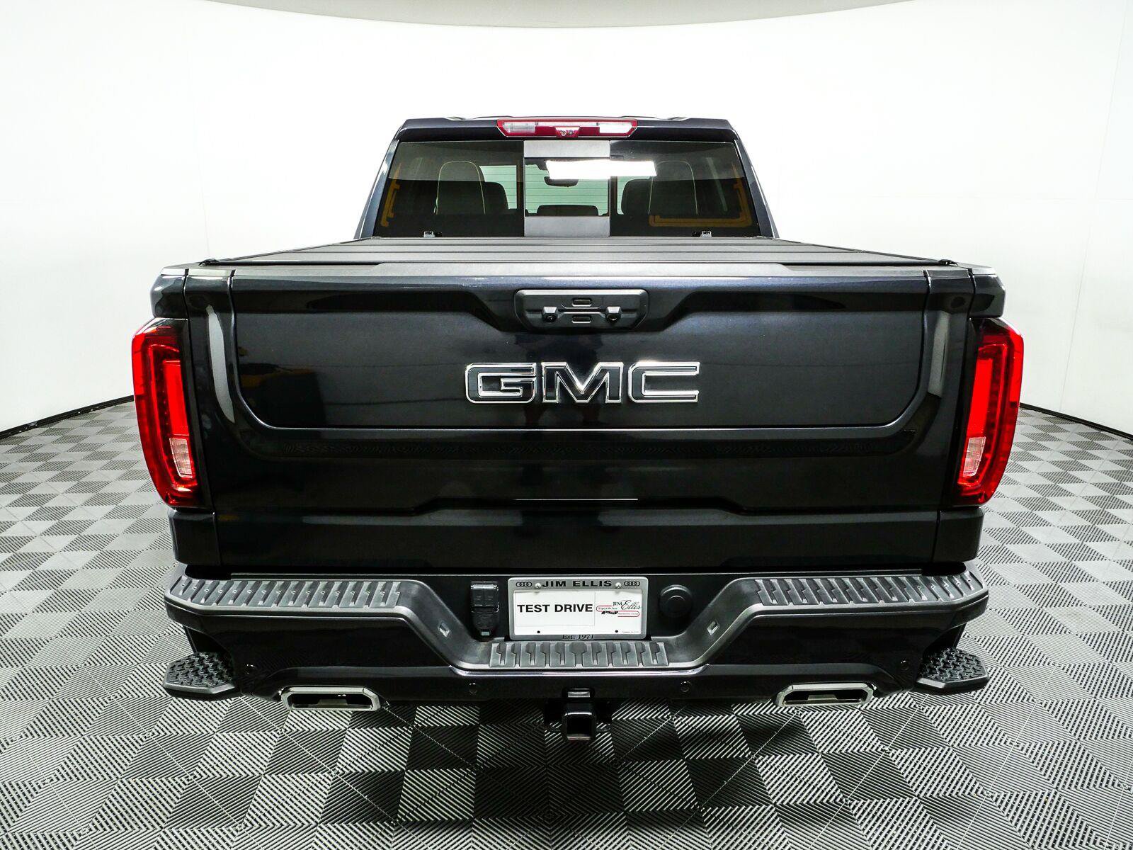 Used 2024 GMC Sierra 1500 Denali Ultimate AWD/4WD image 29