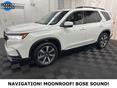 Used 2024 Honda Pilot Elite image 1