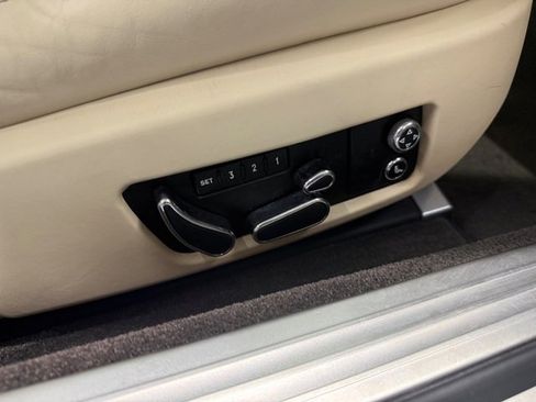 Used 2011 Bentley Continental GTC image 13