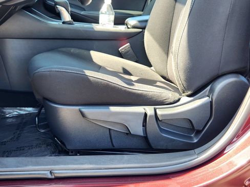 Used 2024 Nissan Sentra SV FWD image 21