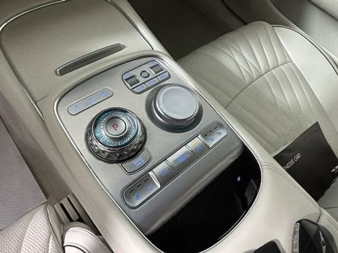 Used 2023 Genesis G90 3.5T AWD/4WD image 20