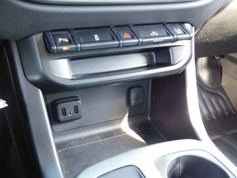 Used 2022 Chevrolet Colorado LT w/ Fleet Safety Package image 29