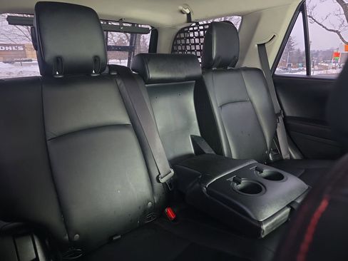 Used 2018 Toyota 4Runner TRD Off-Road Premium image 39