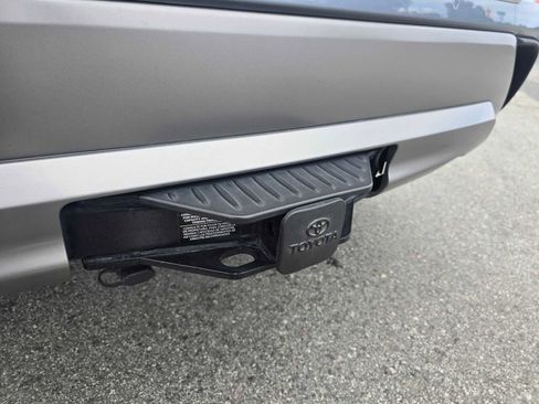 Used 2022 Toyota Highlander Platinum image 18