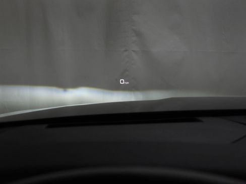 Used 2019 Audi e-tron Prestige w/ Prestige Package image 22