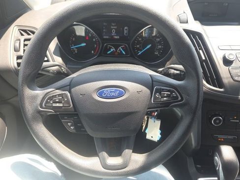 Used 2019 Ford Escape S FWD image 36