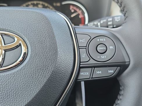 New 2025 Toyota RAV4 XLE image 17