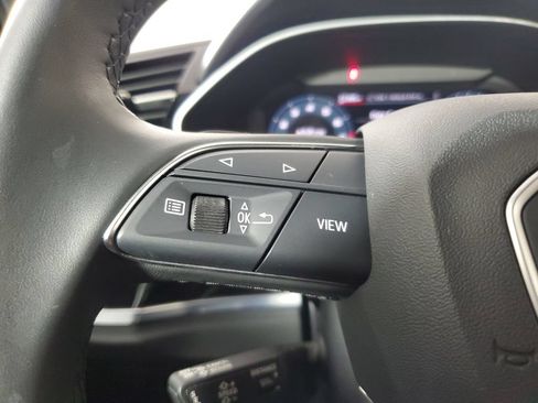 Used 2025 Audi Q3 2.0T Premium AWD/4WD image 25
