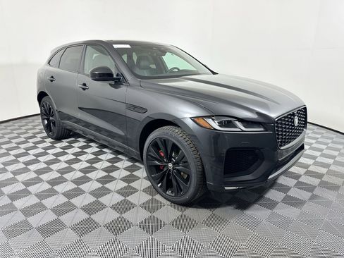 Used 2026 Jaguar F-PACE R-Dynamic S AWD/4WD image 7