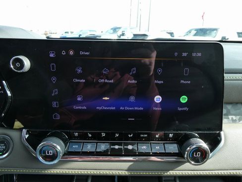 Certified 2024 Chevrolet Colorado ZR2 w/ ZR2 Convenience Package III image 32