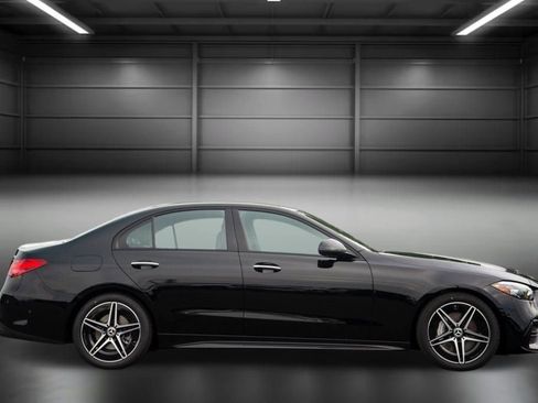 Certified 2025 Mercedes-Benz C 300 4MATIC Sedan image 7