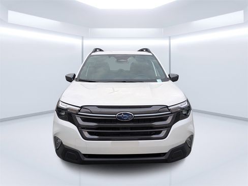 New 2026 Subaru Forester Premium image 8