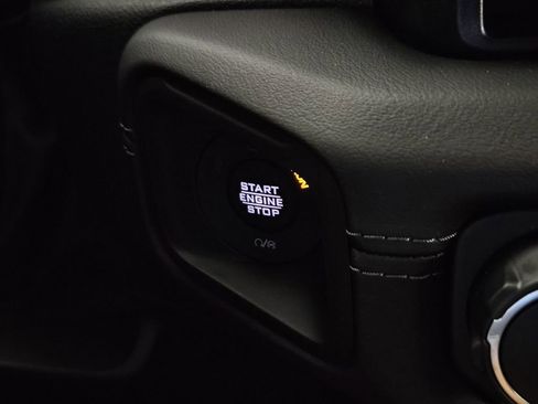 Used 2026 Jeep Wrangler Unlimited Rubicon AWD/4WD image 17
