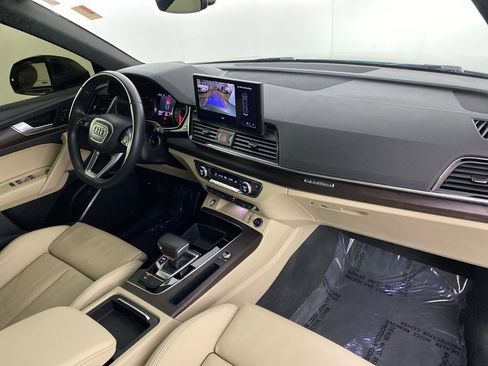 Used 2022 Audi Q5 2.0T Premium image 34