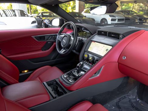 Used 2024 Jaguar F-TYPE R-Dynamic RWD image 46