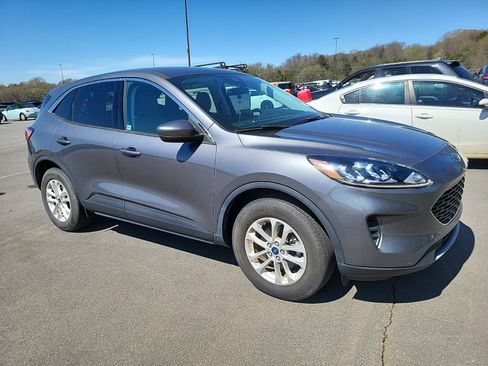 Used 2021 Ford Escape SE w/ Cold Weather Package image 7