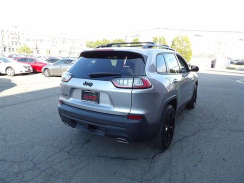 Used 2019 Jeep Cherokee Latitude Plus image 6