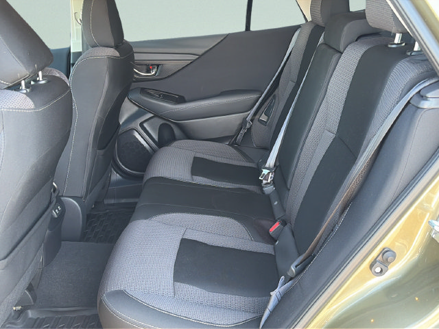 Used 2022 Subaru Outback Premium AWD/4WD image 10