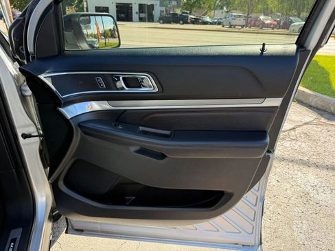 Used 2017 Ford Explorer Sport AWD/4WD image 22