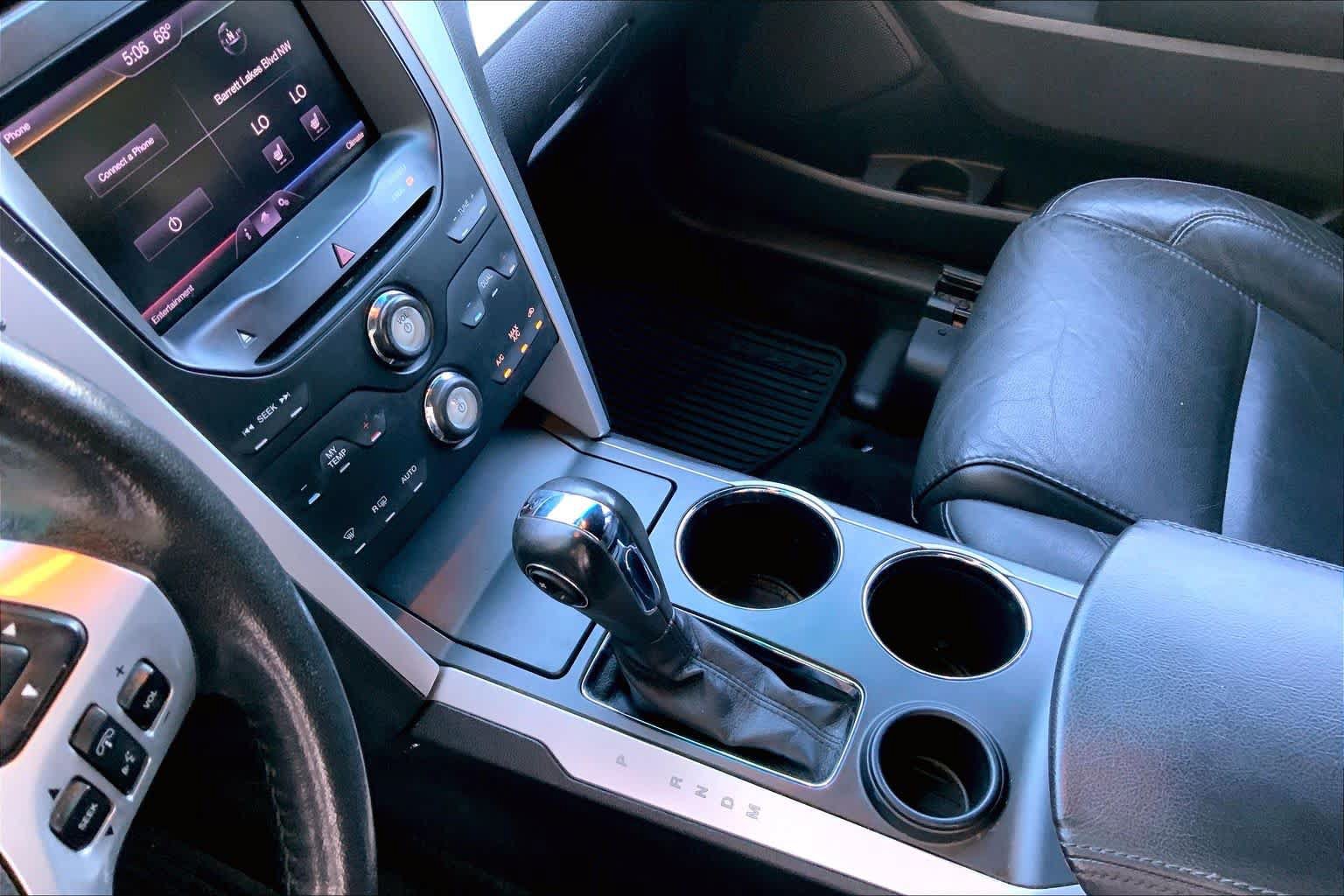 Used 2013 Ford Explorer XLT FWD image 15