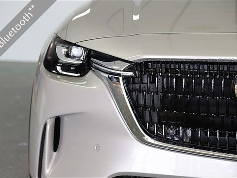 Used 2025 MAZDA CX-90 Plug-In Hybrid w/ Preferred image 4