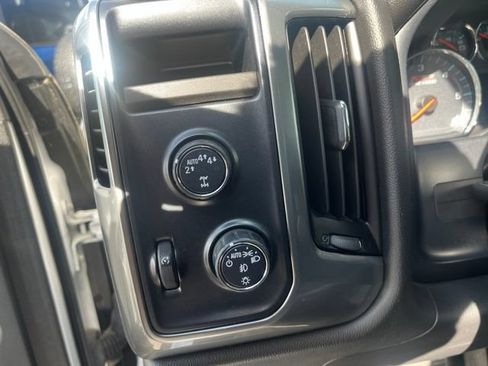 Used 2017 Chevrolet Silverado 1500 LT w/ All Star Edition AWD/4WD image 26