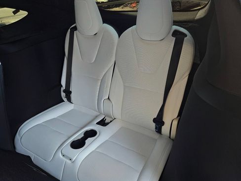 Used 2023 Tesla Model X AWD/4WD image 15