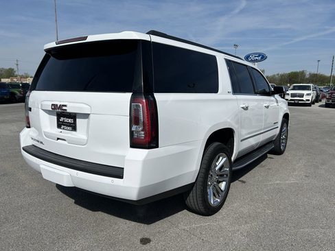 Used 2019 GMC Yukon XL SLT w/ Premium Edition image 5