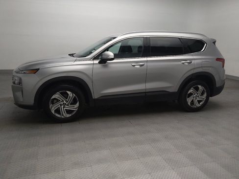 Used 2023 Hyundai Santa Fe SEL FWD image 2