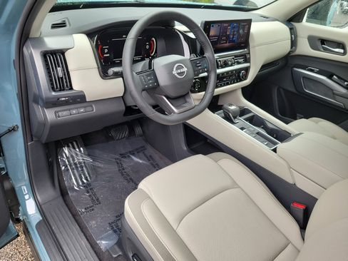 New 2026 Nissan Pathfinder SL FWD image 21
