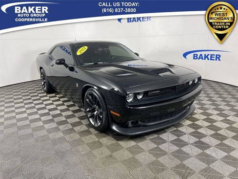 Used 2021 Dodge Challenger R/T Scat Pack w/ Plus Package image 2