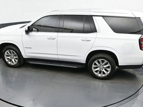 Used 2021 Chevrolet Tahoe Premier w/ Premium Package AWD/4WD image 43