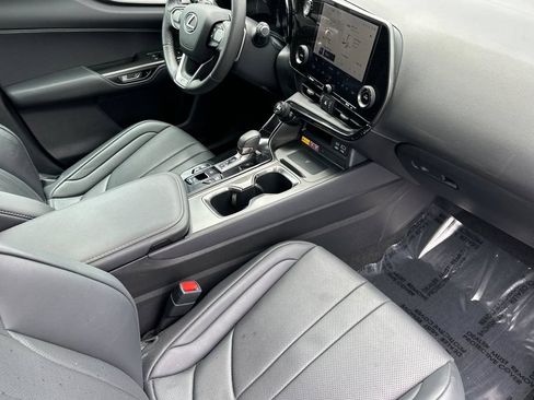 Used 2024 Lexus NX 350 F Sport AWD/4WD image 18